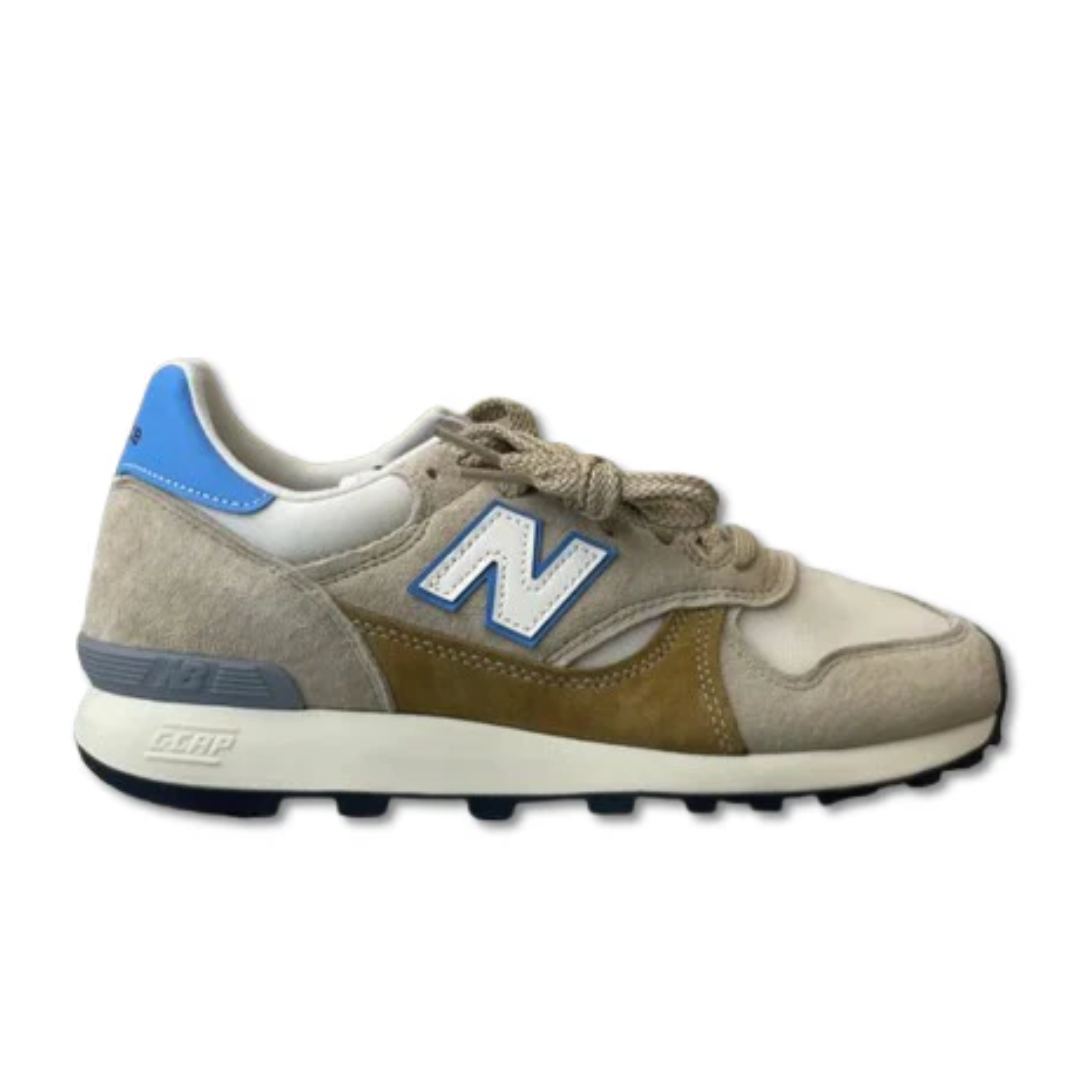 AURALEE x New Balance