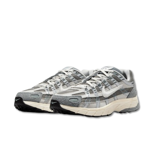 M NIKE P-6000
