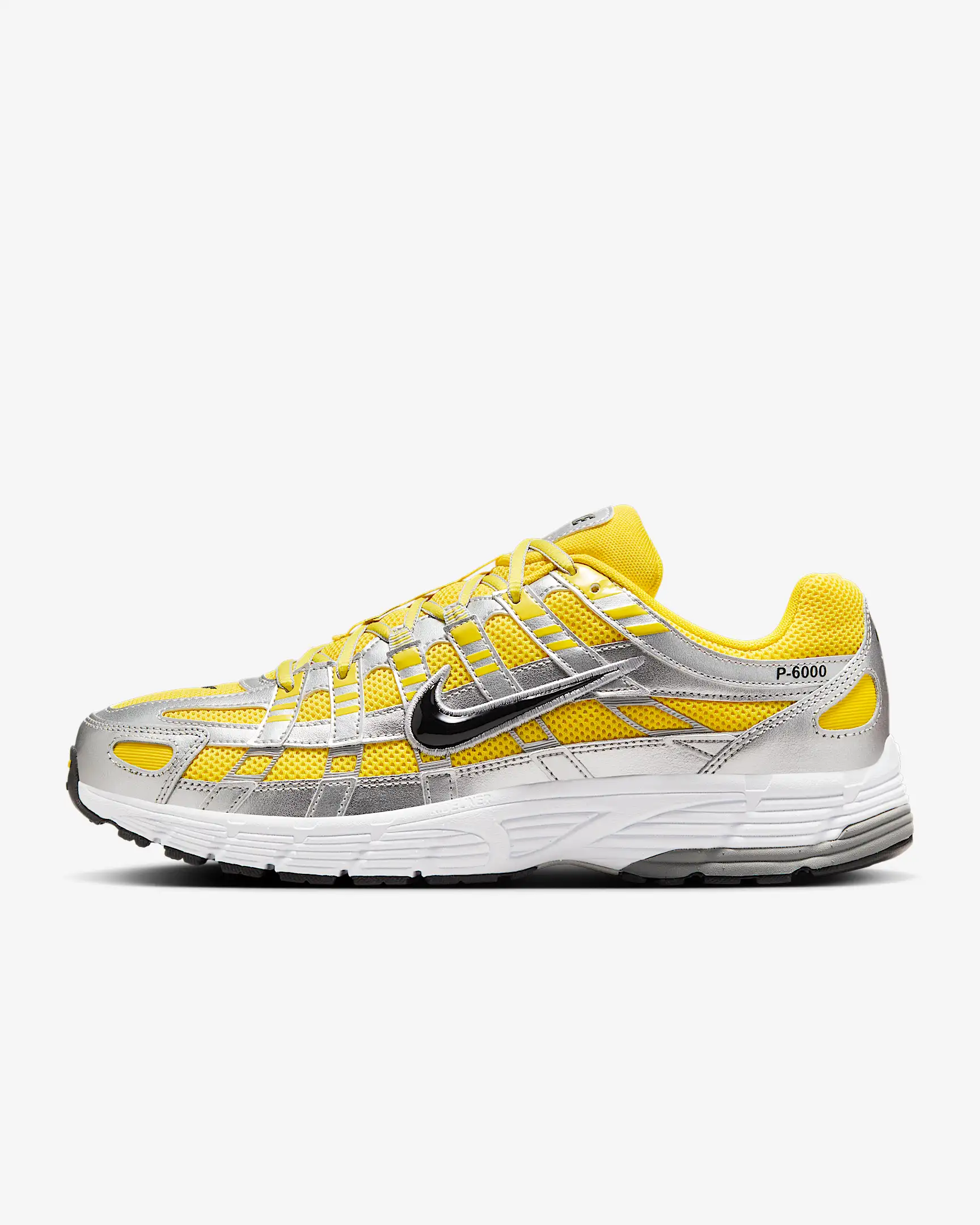 M NIKE P-6000