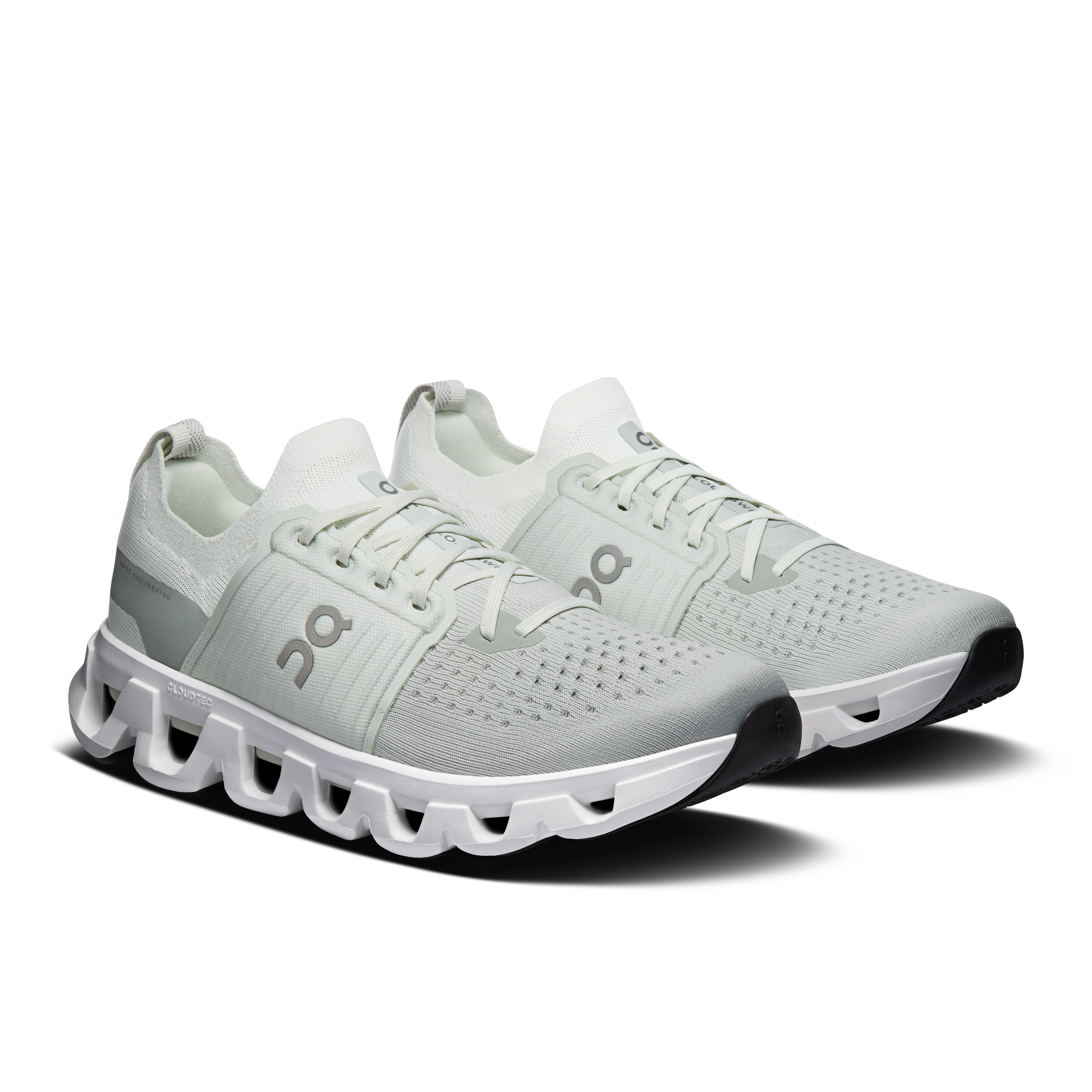 M CLOUDSWIFT 4