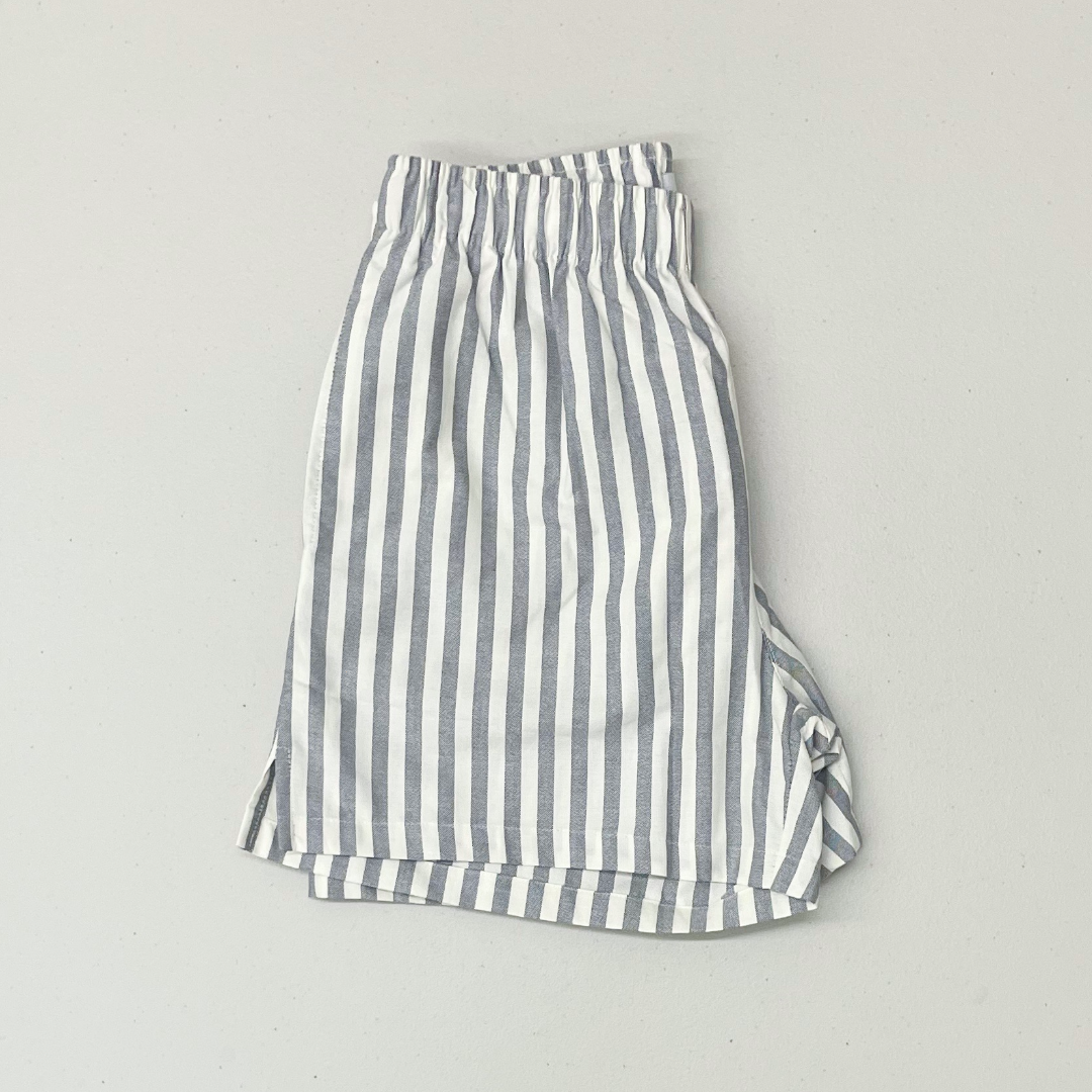 BOXER-STYLE SHORTS