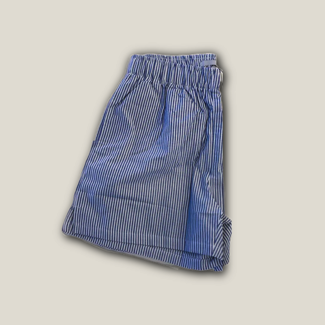 BOXER-STYLE SHORTS