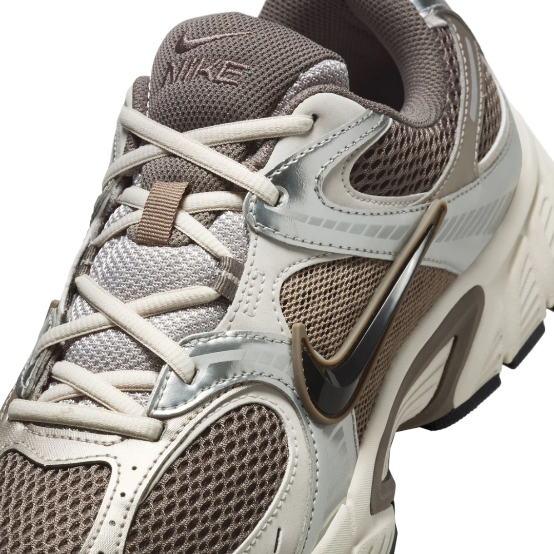 NIKE V5 RNR