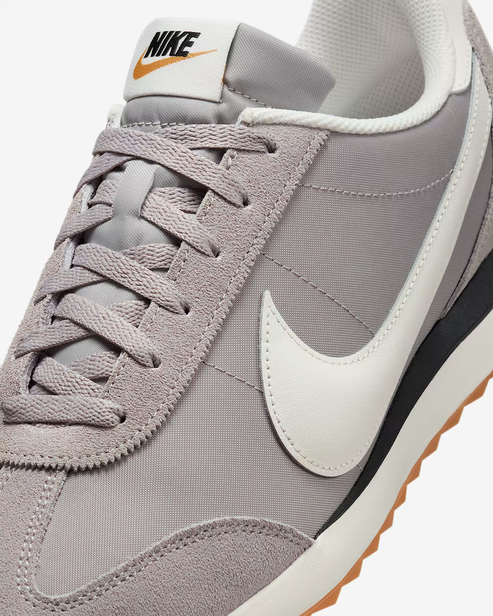 M NIKE PACIFIC